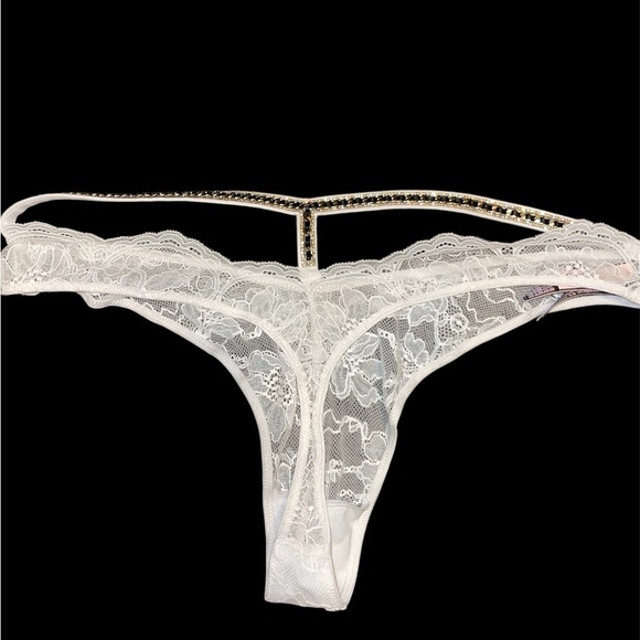 VICTORIA'S SECRET IVORY LACE CHAIN RHINESTONE SHINE STRAP T BACK THONG PANTIES - Picture 1 of 4